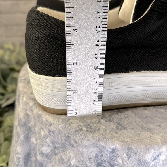 🖤 Chicory Sport “Jill” Black Canvas Low-cut Platform Sneakers WMS 10M 🖤VGUC - Picture 9 of 10